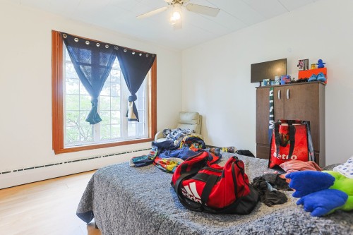 Chambre à coucher - 4292  - 4294 Boul. De Shawinigan-Sud, Shawinigan, QC - Indoor Photo Showing Bedroom