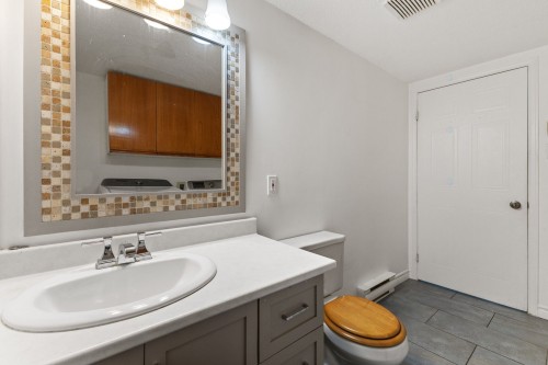 Salle d'eau - 1643 Rue Joanette, Gatineau (Gatineau), QC - Indoor Photo Showing Bathroom