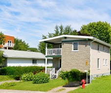 357  - 359 46e Rue E. Québec (Charlesbourg), QC G1H 2P6
