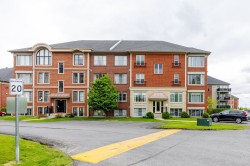 3-4595 Ch. des Prairies  Brossard, QC J4Y 0E5