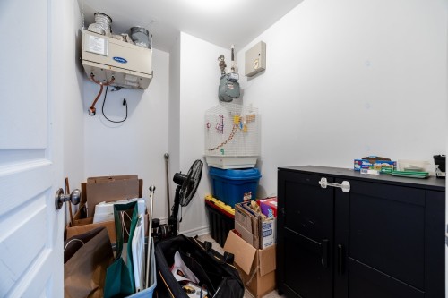 Rangement - 3-4595 Ch. Des Prairies, Brossard, QC - Indoor Photo Showing Other Room