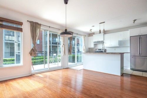 Cuisine - 3-4595 Ch. Des Prairies, Brossard, QC - Indoor Photo Showing Kitchen