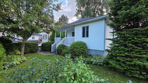 Façade - 365 14E Avenue, Pointe-Calumet, QC - Outdoor