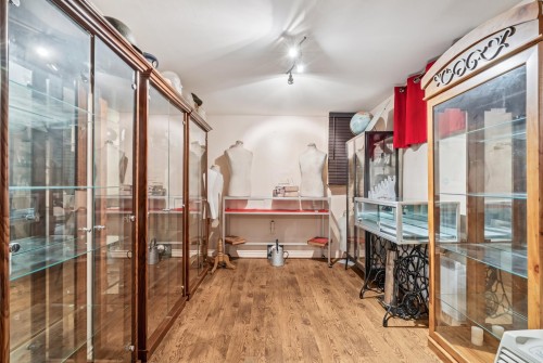 Bureau - 625 Rue De Briançon, Laval (Laval-Des-Rapides), QC - Indoor