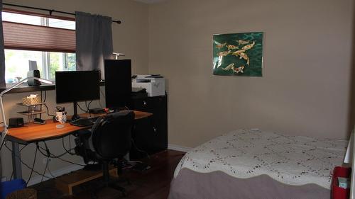 204A 5Th Avenue, Nakusp, BC - Indoor
