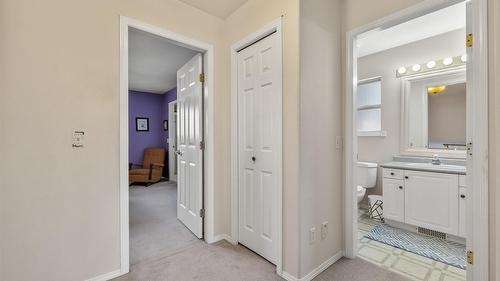 970 Maygard Road, Kelowna, BC - Indoor Photo Showing Other Room