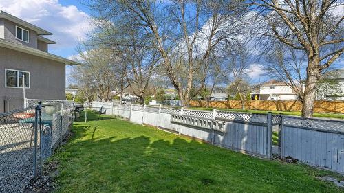 970 Maygard Road, Kelowna, BC - Outdoor
