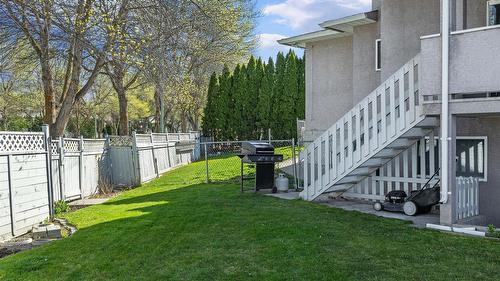 970 Maygard Road, Kelowna, BC - Outdoor