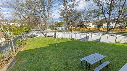 970 Maygard Road, Kelowna, BC - Outdoor