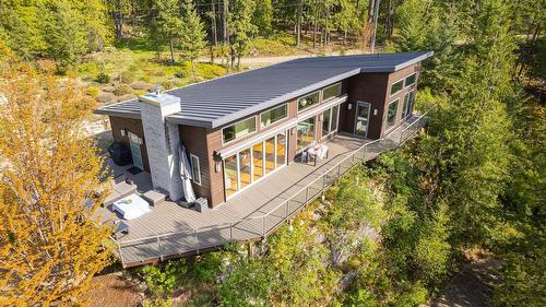 17246 Pilot Bay Road, Crawford Bay, BC - Outdoor