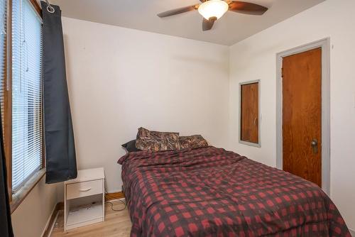 185 Empress St S, Thunder Bay, ON - Indoor Photo Showing Bedroom