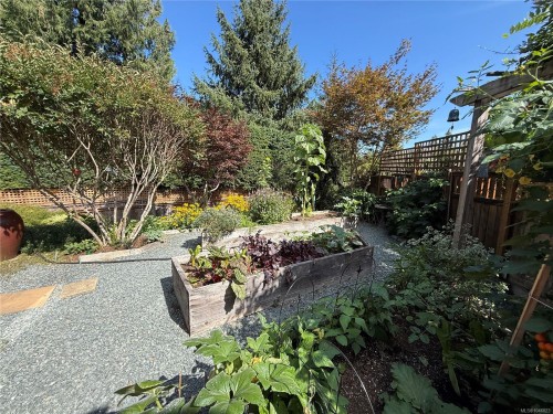 #5-3285 Ash Rd, Chemainus, BC 