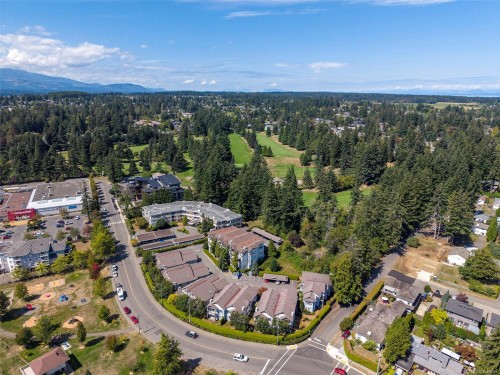 #16-1646 Balmoral Ave, Comox, BC - Outdoor With View