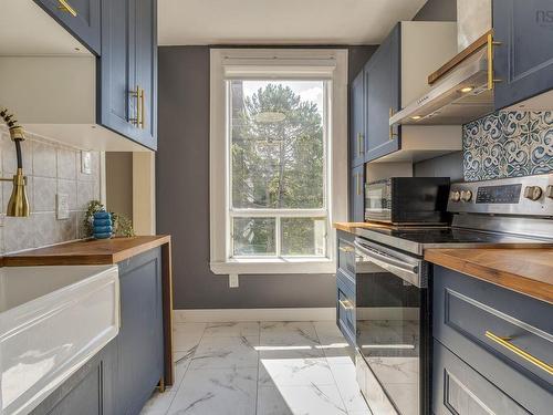 2 1187 Queen Street, Halifax Peninsula, NS - Indoor Photo Showing Kitchen