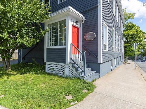 2 1187 Queen Street, Halifax Peninsula, NS - Outdoor