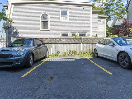 2 1187 Queen Street, Halifax Peninsula, NS - Outdoor