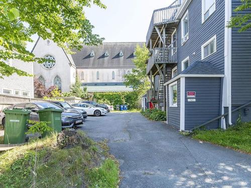 2 1187 Queen Street, Halifax Peninsula, NS - Outdoor