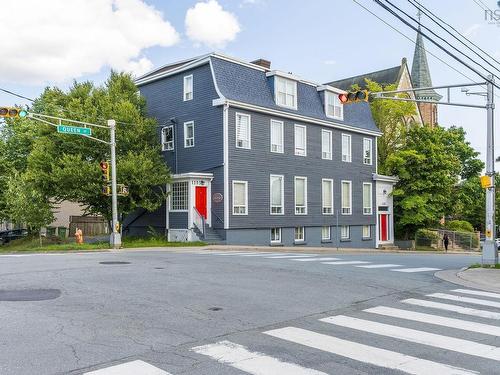 2 1187 Queen Street, Halifax Peninsula, NS - Outdoor
