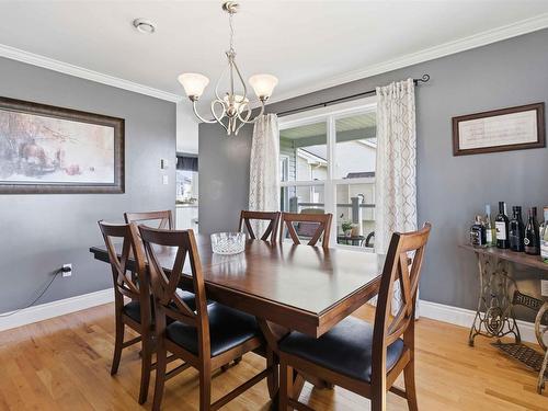 190 Southampton Drive, Cole Harbour, NS - Indoor Photo Showing Dining Room