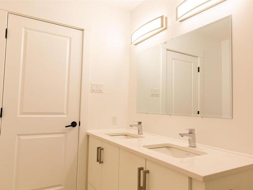 302 1990 Vernon Street, Halifax Peninsula, NS - Indoor Photo Showing Bathroom