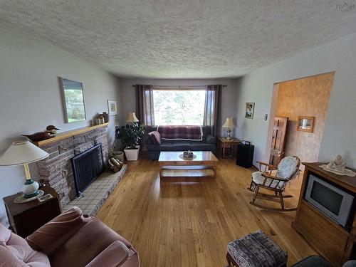 26 Elwin Crescent, Dartmouth, NS - Indoor Photo Showing Living Room With Fireplace