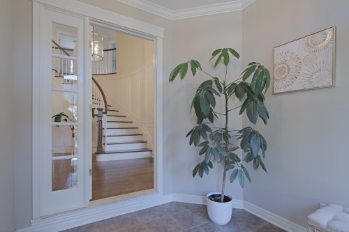 Hall d'entrée/Vestibule - 323 Rue James-Shaw, Beaconsfield, QC - Indoor Photo Showing Other Room