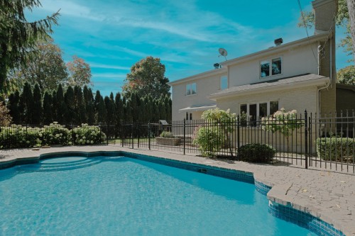 Piscine - 323 Rue James-Shaw, Beaconsfield, QC - Outdoor With In Ground Pool