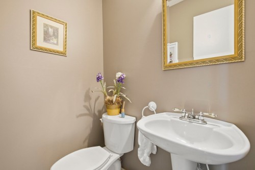 Salle d'eau - 33 Av. Portway, Pointe-Claire, QC - Indoor Photo Showing Bathroom