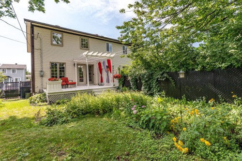 Cour - 33 Av. Portway, Pointe-Claire, QC - Outdoor With Deck Patio Veranda