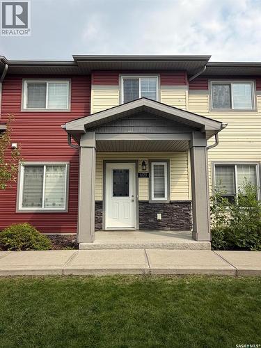 604 3440 Avonhurst Drive, Regina, SK - Outdoor With Facade