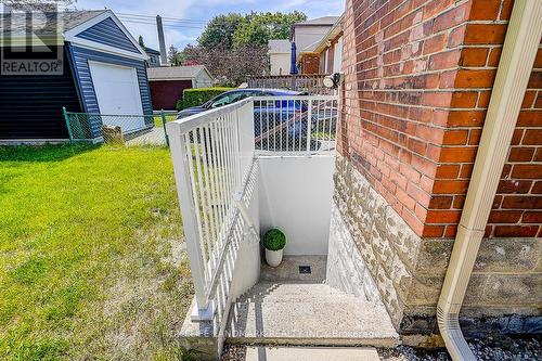 609 Mortimer Avenue, Toronto, ON - Outdoor With Exterior
