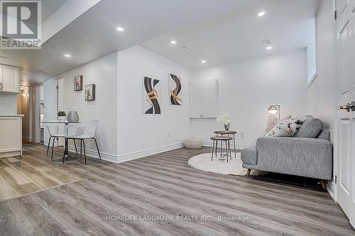 609 Mortimer Avenue, Toronto, ON - Indoor