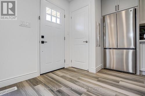 609 Mortimer Avenue, Toronto, ON - Indoor Photo Showing Other Room