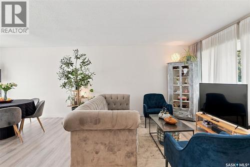 421 Y Avenue S, Saskatoon, SK - Indoor