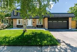 2366 DEVON ROAD  Oakville, ON L6J 5T6