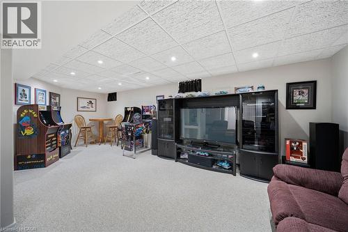 57 Grindstone Way, Waterdown, ON - Indoor Photo Showing Other Room