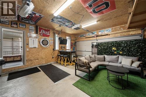 57 Grindstone Way, Waterdown, ON - Indoor Photo Showing Garage
