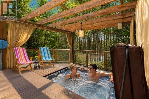 587 Centre Road, Mckellar, ON - Outdoor With Deck Patio Veranda
