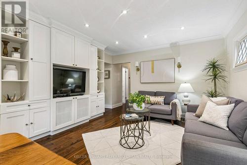 36 Vernadale Crescent, Toronto, ON - Indoor Photo Showing Living Room