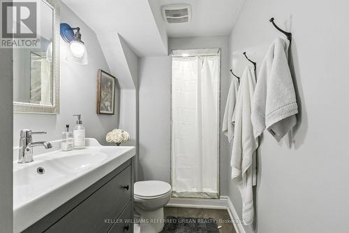 36 Vernadale Crescent, Toronto, ON - Indoor Photo Showing Bathroom