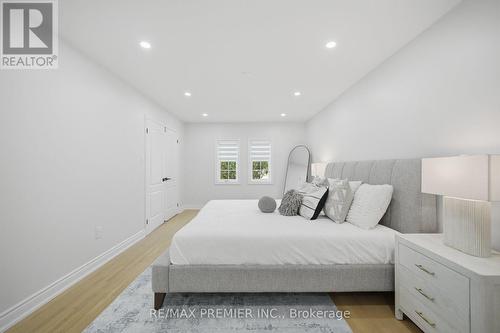 95 Hudson Drive, Vaughan, ON - Indoor Photo Showing Bedroom