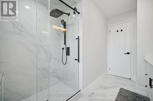 95 Hudson Drive, Vaughan, ON - Indoor Photo Showing Bathroom