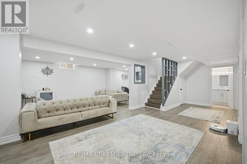95 Hudson Drive, Vaughan, ON - Indoor Photo Showing Other Room