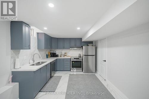 95 Hudson Drive, Vaughan, ON - Indoor Photo Showing Kitchen With Double Sink