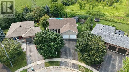 14 Hunter Court, Springwater, ON - Outdoor