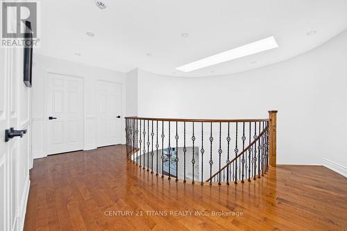 1692 Baymill Court, Mississauga, ON - Indoor Photo Showing Other Room