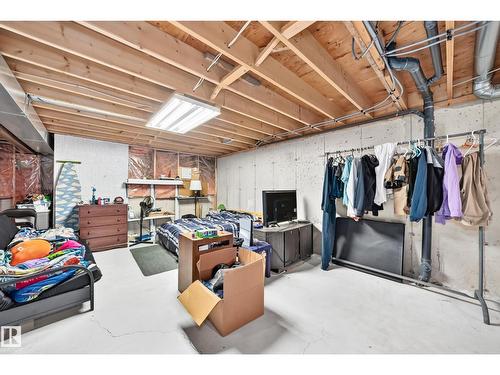 7530 137A Av Nw, Edmonton, AB - Indoor Photo Showing Basement