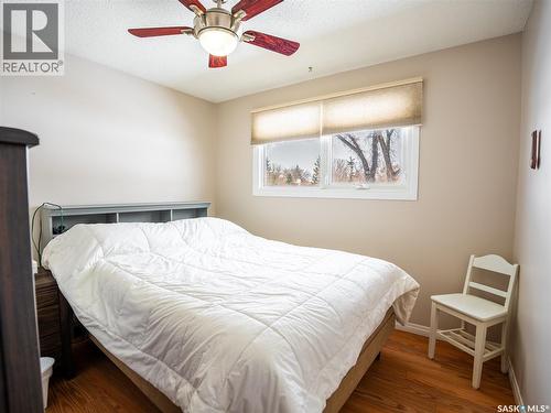 15 Dickinson Crescent, Regina, SK - Indoor Photo Showing Bedroom