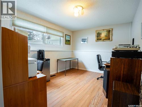15 Dickinson Crescent, Regina, SK - Indoor Photo Showing Office
