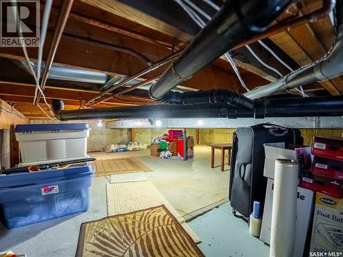 15 Dickinson Crescent, Regina, SK - Indoor Photo Showing Basement